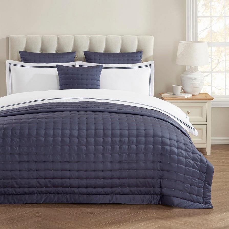 Vienna Bedspread Navy DUSK