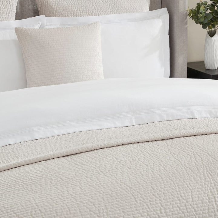 Milan Textured Matte Bedspread Champagne DUSK